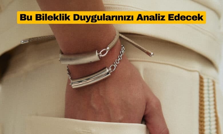 Nirva Necklace and Nirva Bracelet