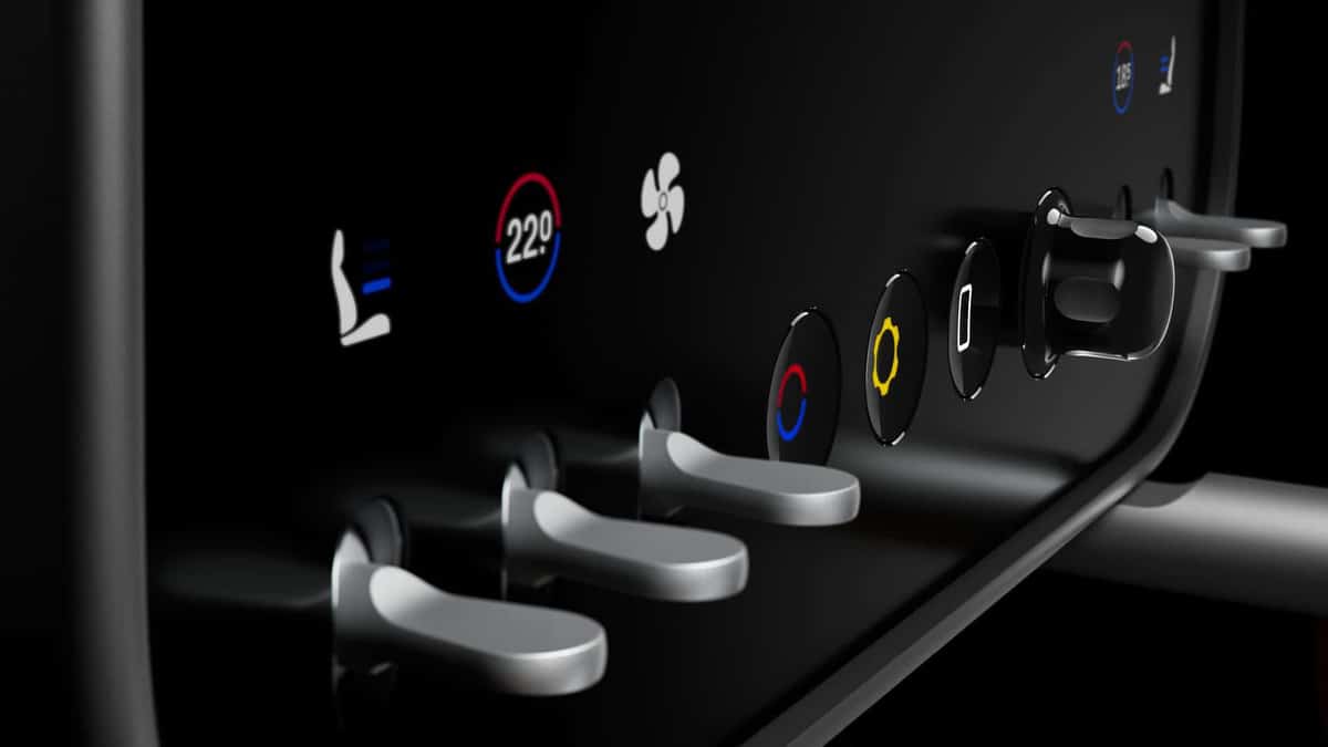 Ferrari’den Tartışmalı Açıklama: Fiziksel Tuşlar Daha Pahalı