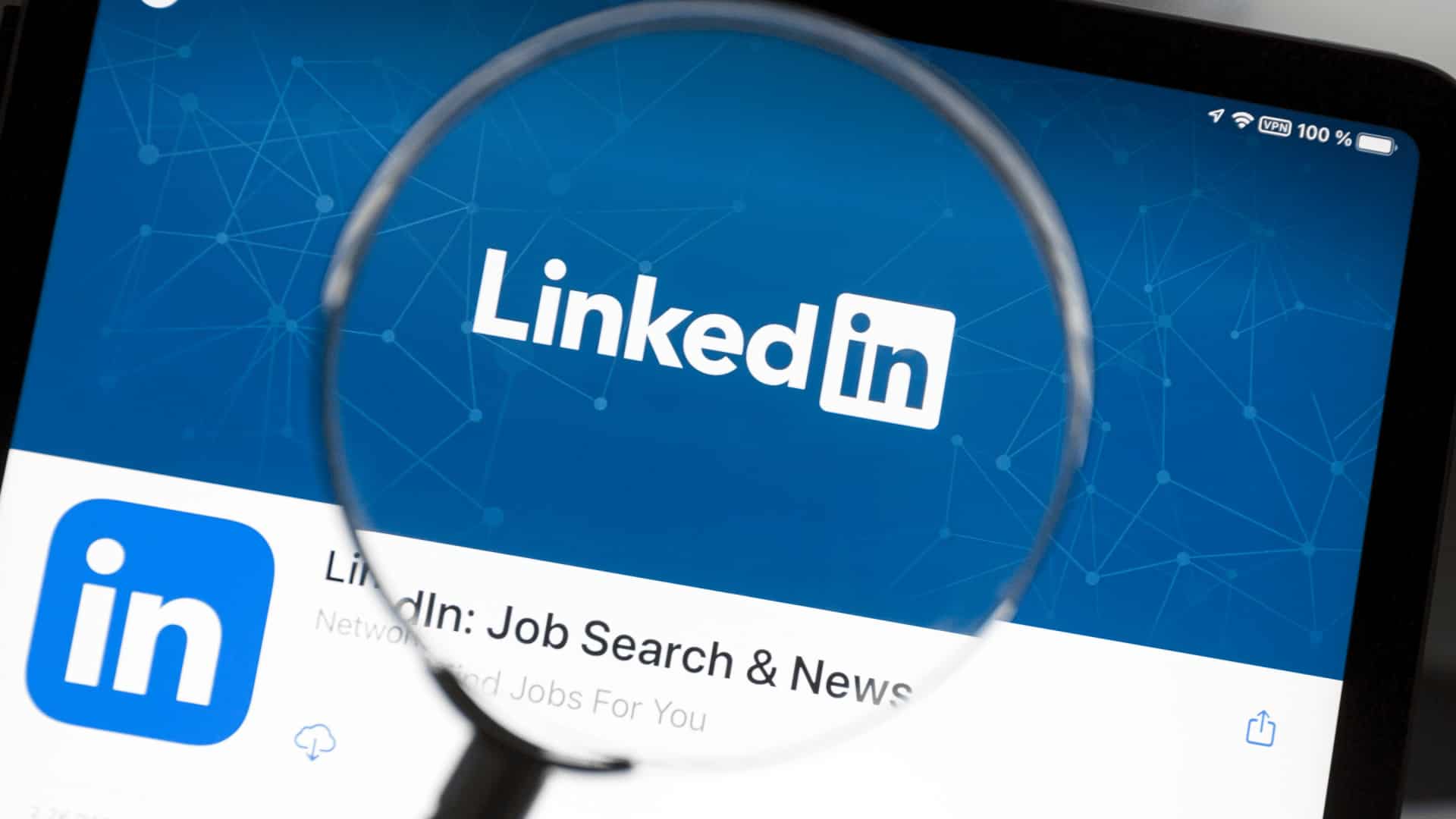 LinkedIn Kullanıcı Verilerini Gizlice Topluyor Hem de Yıllardır