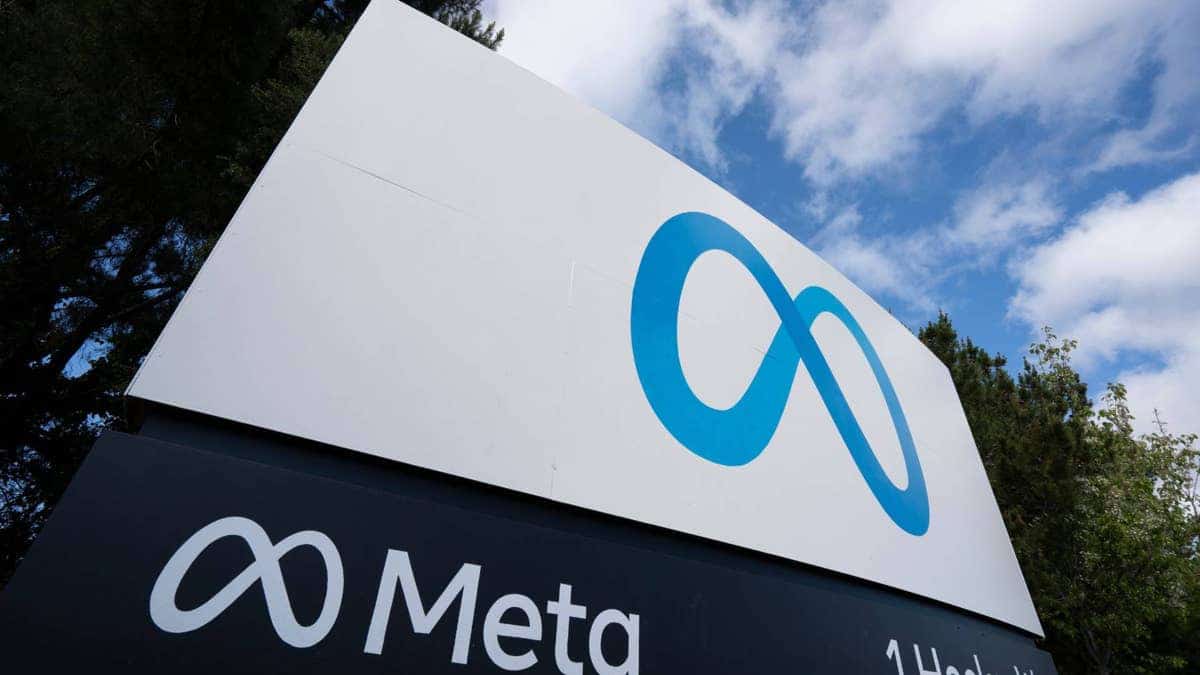 Meta Yapay Zeka Uğruna 8 Bin Kişiyi İşten Çıkaracak