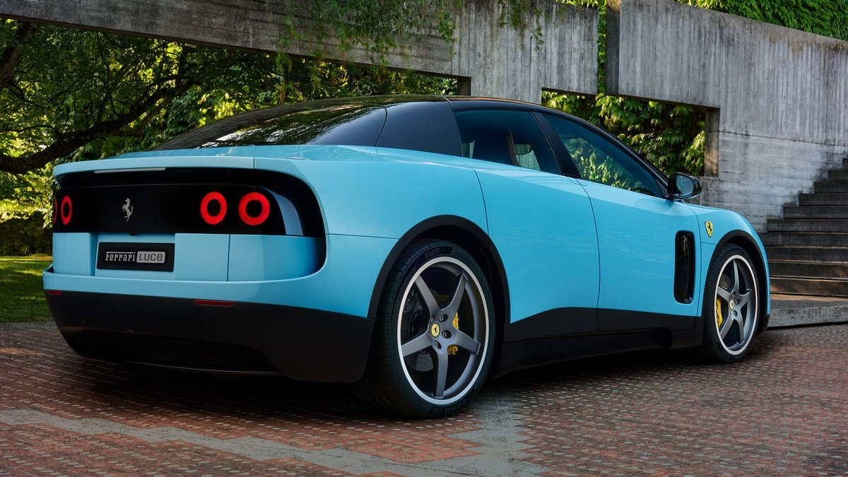 Elektrikli Ferrari Luce 78 Yıllık Ezberi Bozacak