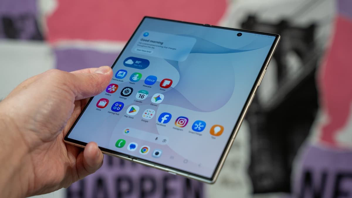 Galaxy Z Fold 8 Rakipleriyle Baş Edebilecek mi