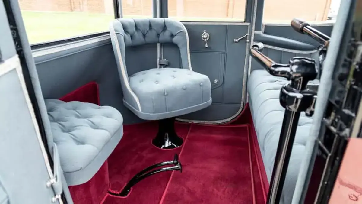 Detroit Electric Model 75B