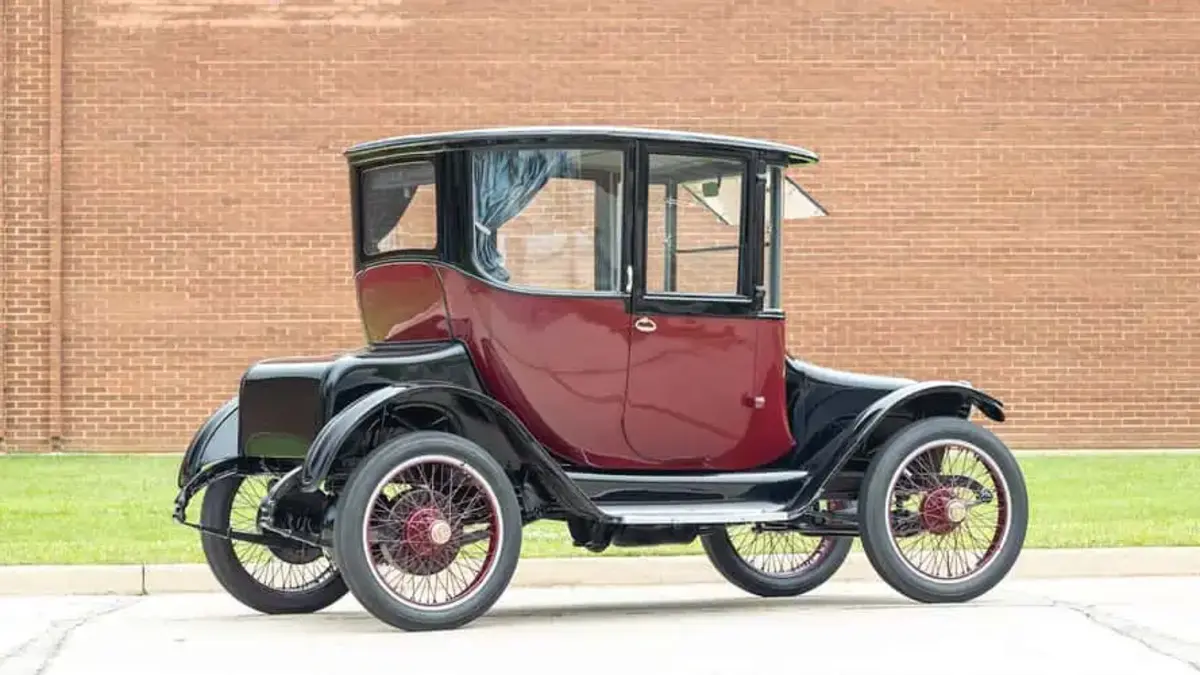Detroit Electric Model 75B